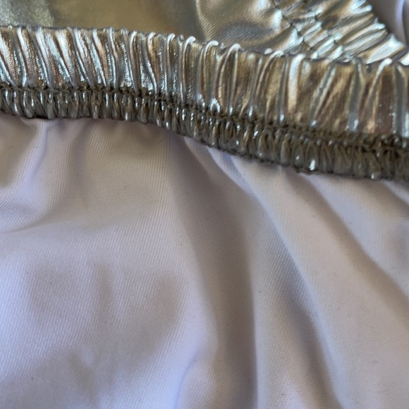 Silver metallic pants. Size XL - Picture 5 of 6